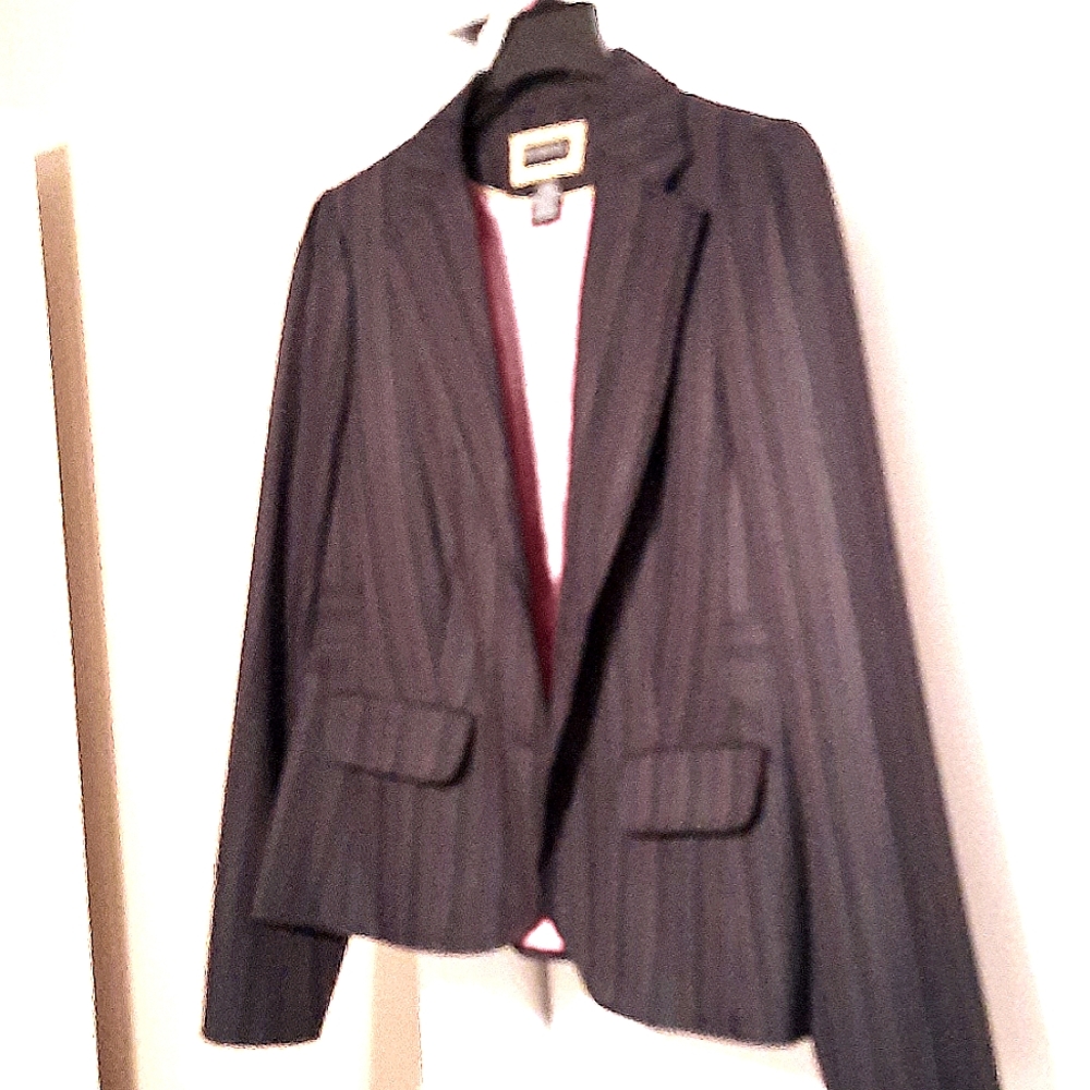 Ladies spinstriped black & Grey jacket